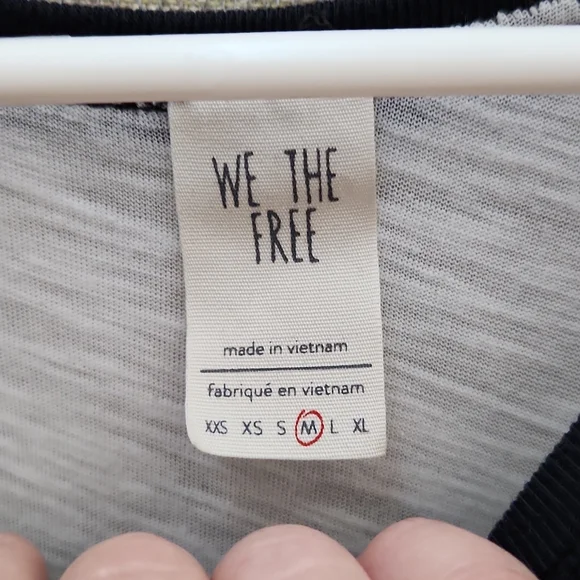 We The Free Friday Fever Shirt Size Medium - Picture 4 of 12